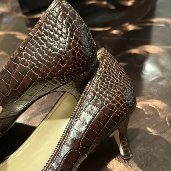 Enzo Angiolini kitten heels - Picture 4 of 5